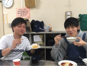 お手伝いご苦労様